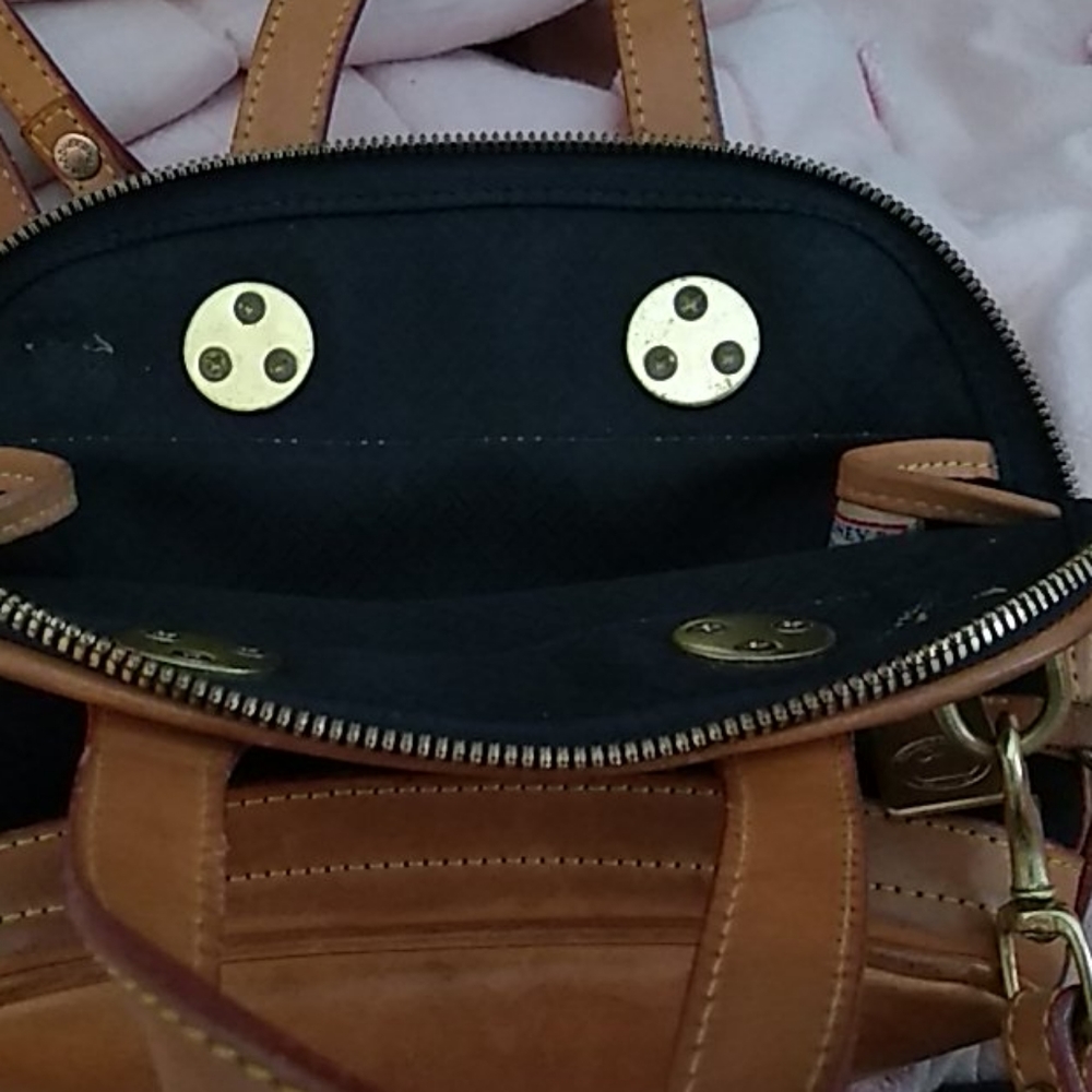 Purse - Picture 3 of 5